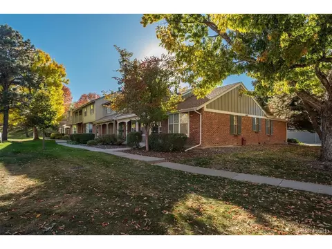 8632 E Amherst Dr #B, Denver, CO 80231