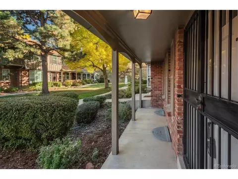 8632 E Amherst Dr #B, Denver, CO 80231 photo 35