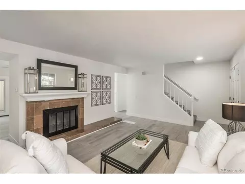 8632 E Amherst Dr #B, Denver, CO 80231 photo 5
