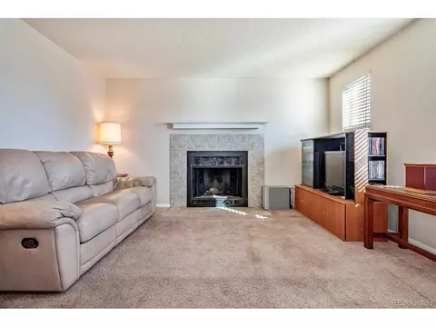5155 Deephaven Ct, Denver, CO 80239 photo 3