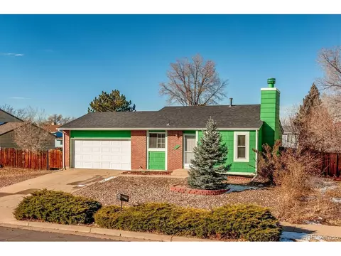 5155 Deephaven Ct, Denver, CO 80239 photo 1