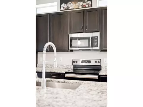 11568 E 25th Dr, Aurora, CO 80010 photo 15