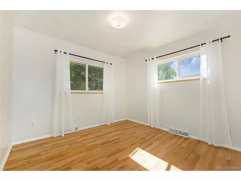 3921 S Uinta St, Denver, CO 80237 photo 17