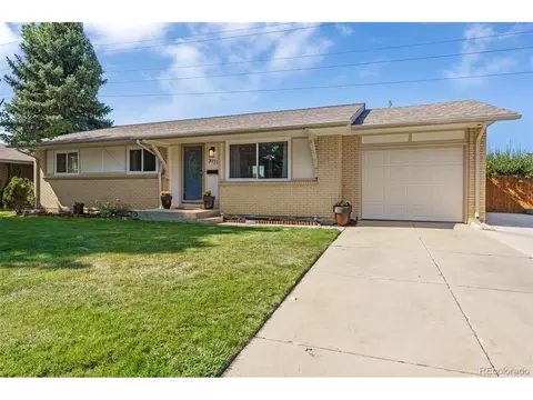 3921 S Uinta St, Denver, CO 80237 photo 3