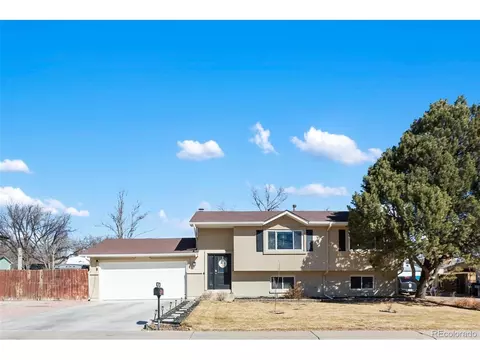 1029 Phay Ave, Canon City, CO 81212