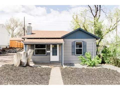 Undisclosed, Englewood, CO 80110