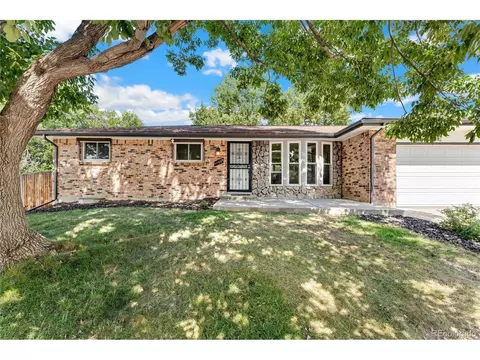 11059 W Saratoga Pl, Littleton, CO 80127