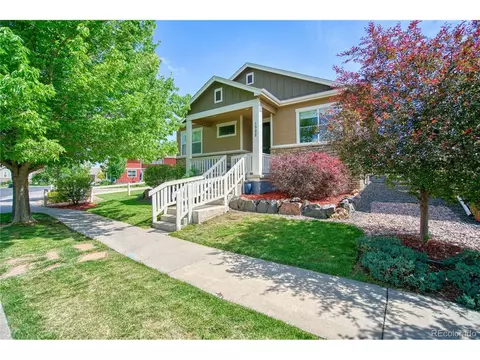 1522 Moonlight Dr, Longmont, CO 80504
