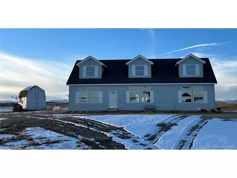 635 Badger Ln, Hartsel, CO 80449
