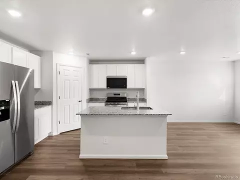 21087 E 65th St, Aurora, CO 80019 photo 9
