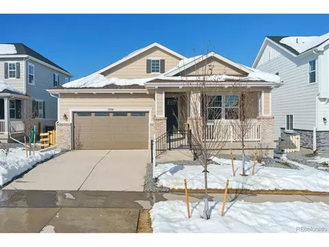 7355 S Waterloo Way, Aurora, CO 80016