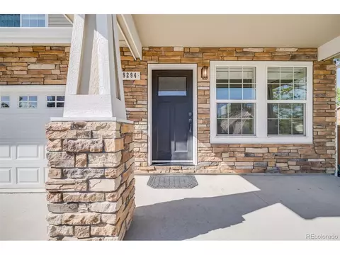 19294 E Warren Pl, Aurora, CO 80013 photo 3