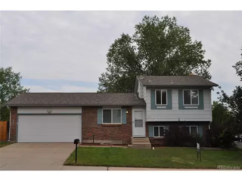 950 S Waco Way, Aurora, CO 80017