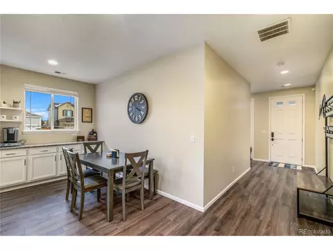 25625 E Maple Pl, Aurora, CO 80018 photo 5