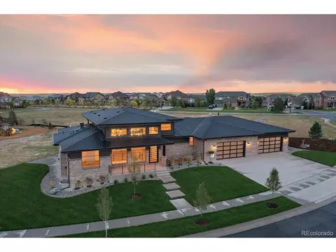 27230 E Nova Cir, Aurora, CO 80016 photo 1