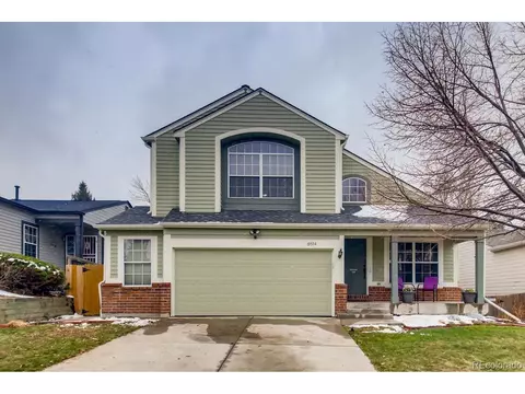 19554 E Ithaca Pl, Aurora, CO 80013 photo 1