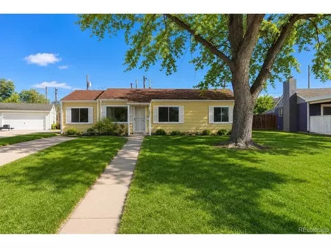 2836 S Grape Way, Denver, CO 80222