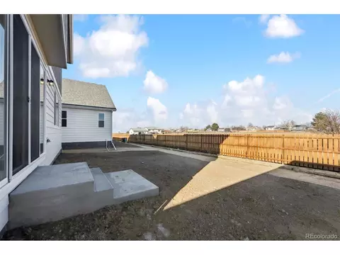 250 Lark Sparrow Way, Bennett, CO 80102 photo 21