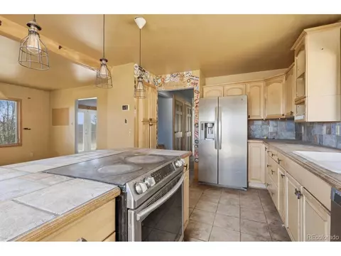 Kitchen - 8367 S Warhawk Way, Conifer, CO 80433 photo 3 of 3