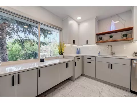 4595 E Harvard Ave, Denver, CO 80222 photo 11