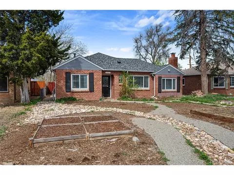 Undisclosed, Denver, CO 80207