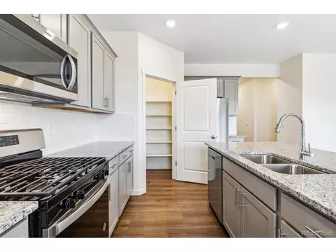 7705 E 159th Ave, Thornton, CO 80602 photo 11