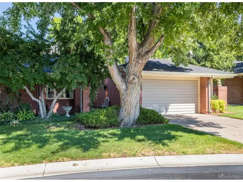 2552 E Alameda Ave #106, Denver, CO 80209