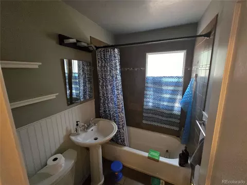 Bath - 2428 Jay St, Denver, CO 80214 photo 2 of 2