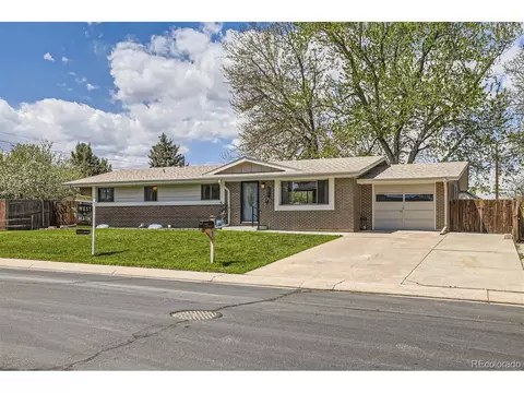 375 S Hoyt St, Lakewood, CO 80226