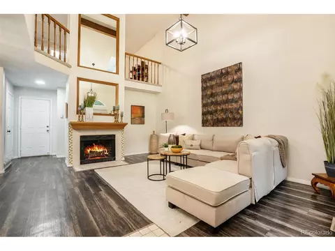 872 S Fairplay St, Aurora, CO 80012