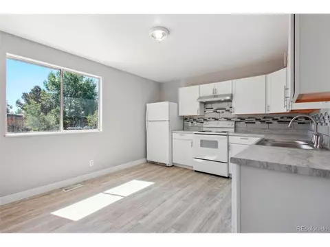 5174 Wheeling St, Denver, CO 80239 photo 13