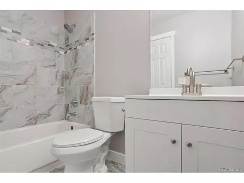 5174 Wheeling St, Denver, CO 80239 photo 21