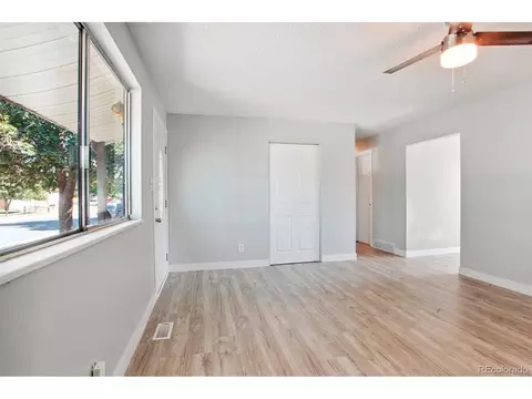 5174 Wheeling St, Denver, CO 80239 photo 9