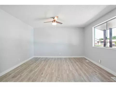 5174 Wheeling St, Denver, CO 80239 photo 11