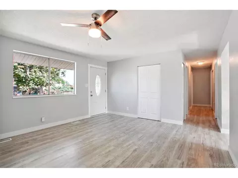 5174 Wheeling St, Denver, CO 80239 photo 10
