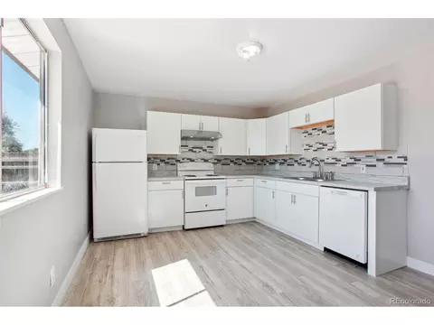 5174 Wheeling St, Denver, CO 80239 photo 12