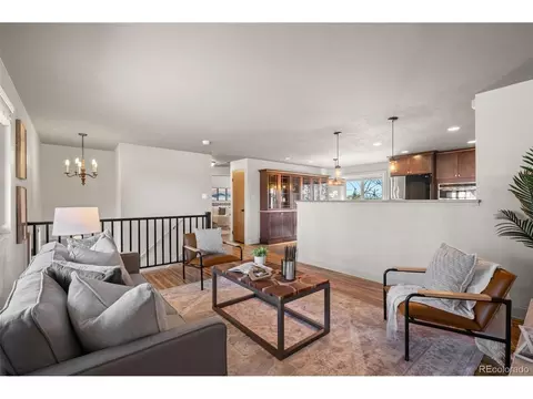 7435 S Dexter St, Centennial, CO 80122