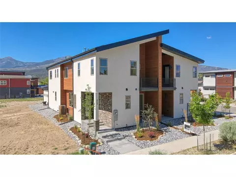 404 Old Stage Rd, Salida, CO 81201 photo 2