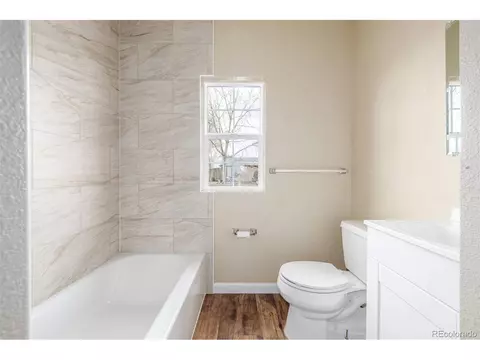910 40th St, Evans, CO 80620 photo 25