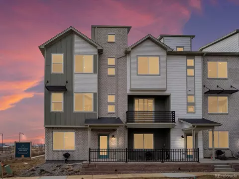 2302 Shoshone Pl, Broomfield, CO 80023
