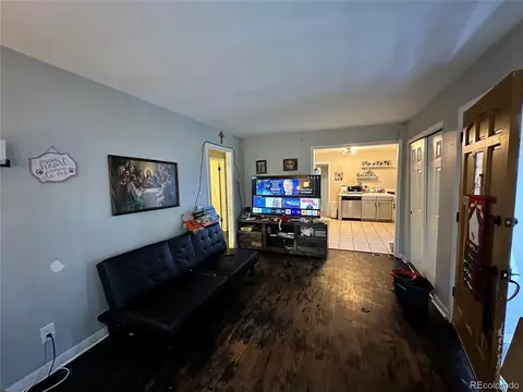 11856 E 7th Ave, Aurora, CO 80010 photo 3