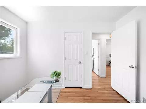 11633 E 7th Ave, Aurora, CO 80010 photo 10