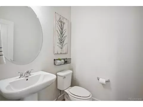 9005 E 58th Dr, Denver, CO 80238 photo 20