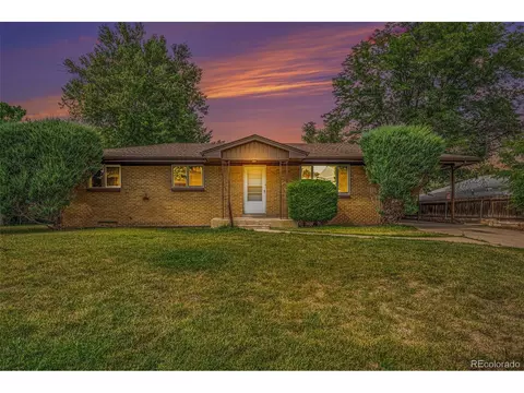 7231 W Bayaud Pl, Lakewood, CO 80226