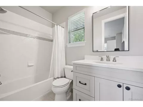 9158 E 25th Dr, Denver, CO 80238 photo 21