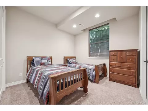 9158 E 25th Dr, Denver, CO 80238 photo 24