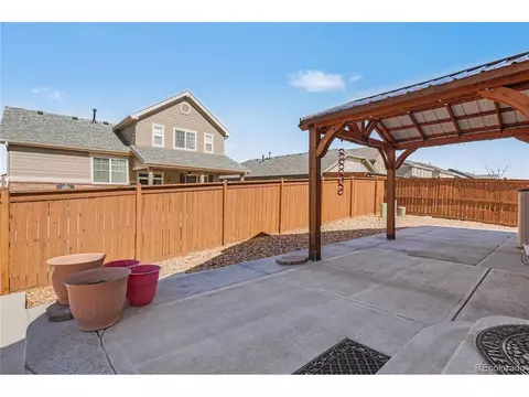 Exterior - 25445 E 4th Pl, Aurora, CO 80018 photo 3 of 7