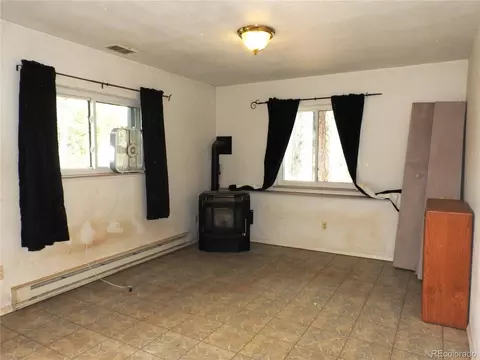 Living - 426 Houston St, Bailey, CO 80421 photo 6 of 7