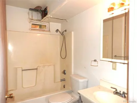 Bath - 426 Houston St, Bailey, CO 80421 photo 2 of 2