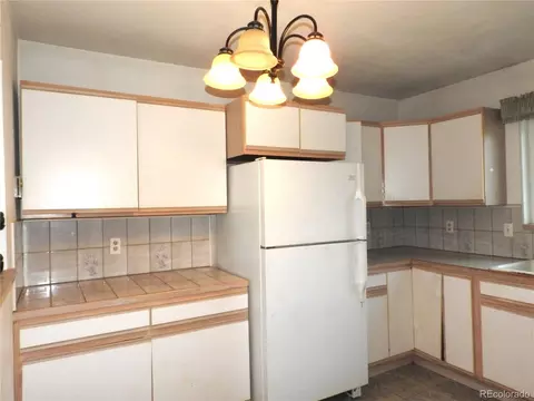 Kitchen - 426 Houston St, Bailey, CO 80421 photo 5 of 6